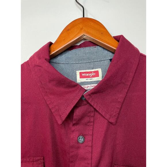 Wrangler Dress Shirt Burgundy Button Up Premium Quality Long Sleeve Shirt NWT - Picture 4 of 8